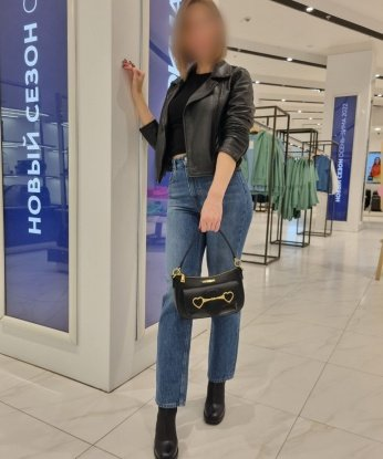 Жгучая брюнетка с аппетитной фигурой готова исполнить твои самые сокровенные желания. Погрузись в океан страсти и незабываемых впечатлений вместе со мной! 3021, 30 лет